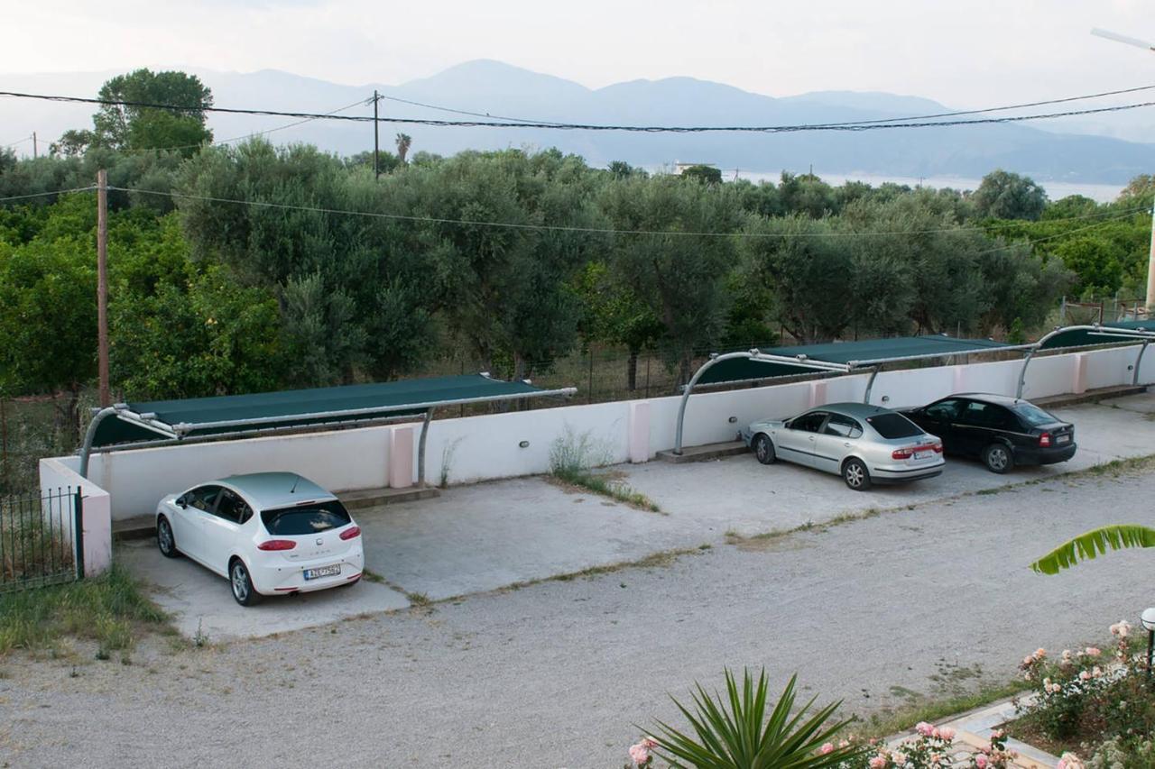 Oliva Holiday Homes Dhiyeliotika Exterior foto