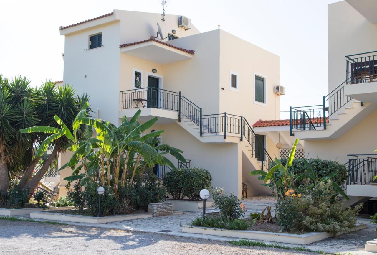 Oliva Holiday Homes Dhiyeliotika Exterior foto